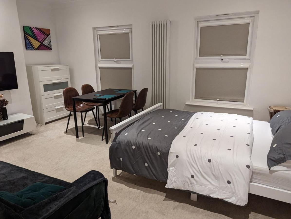Fully-Equipped Flat In The City Of Londýn Exteriér fotografie